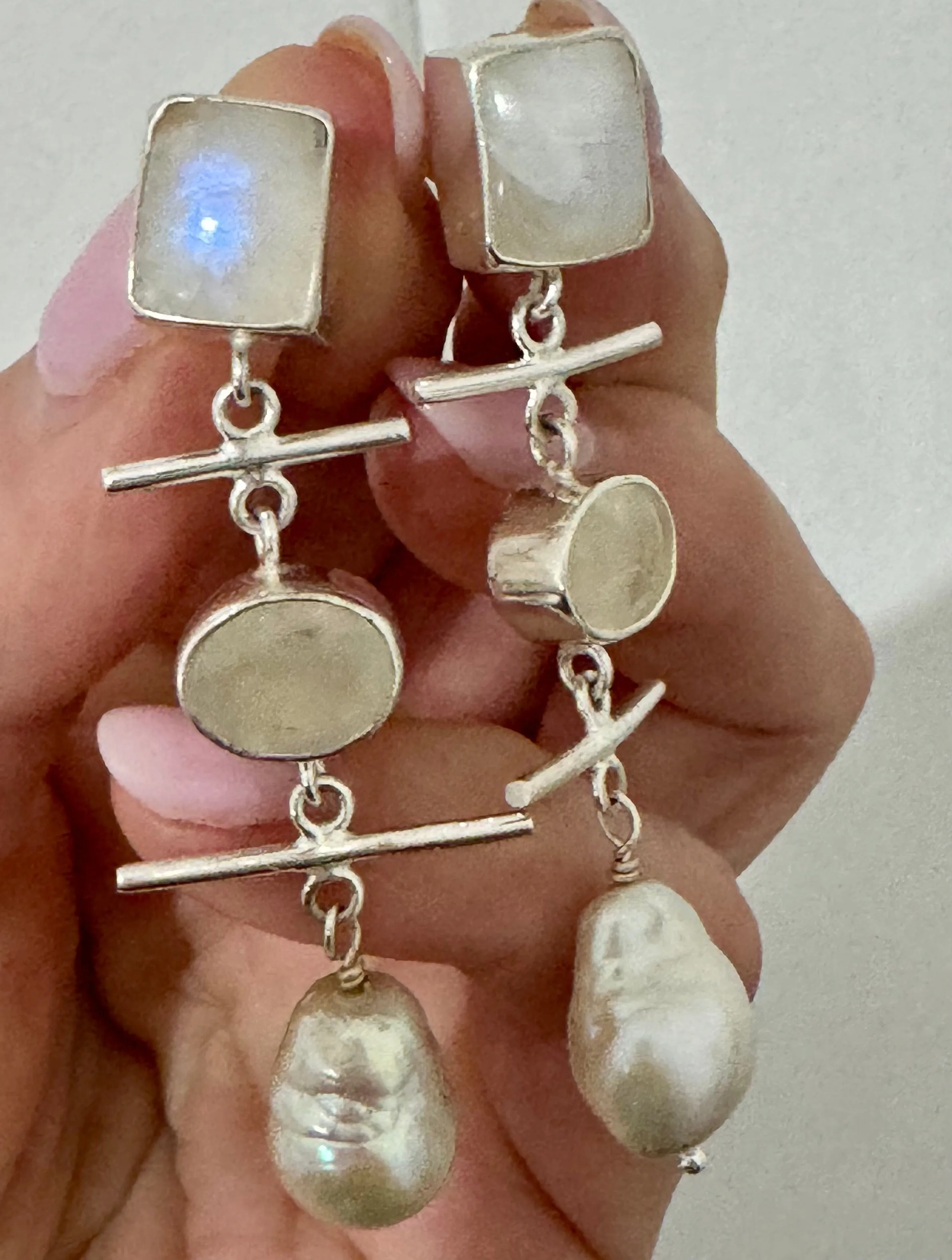 Char Moonpearl Luxe Earrings - Silver