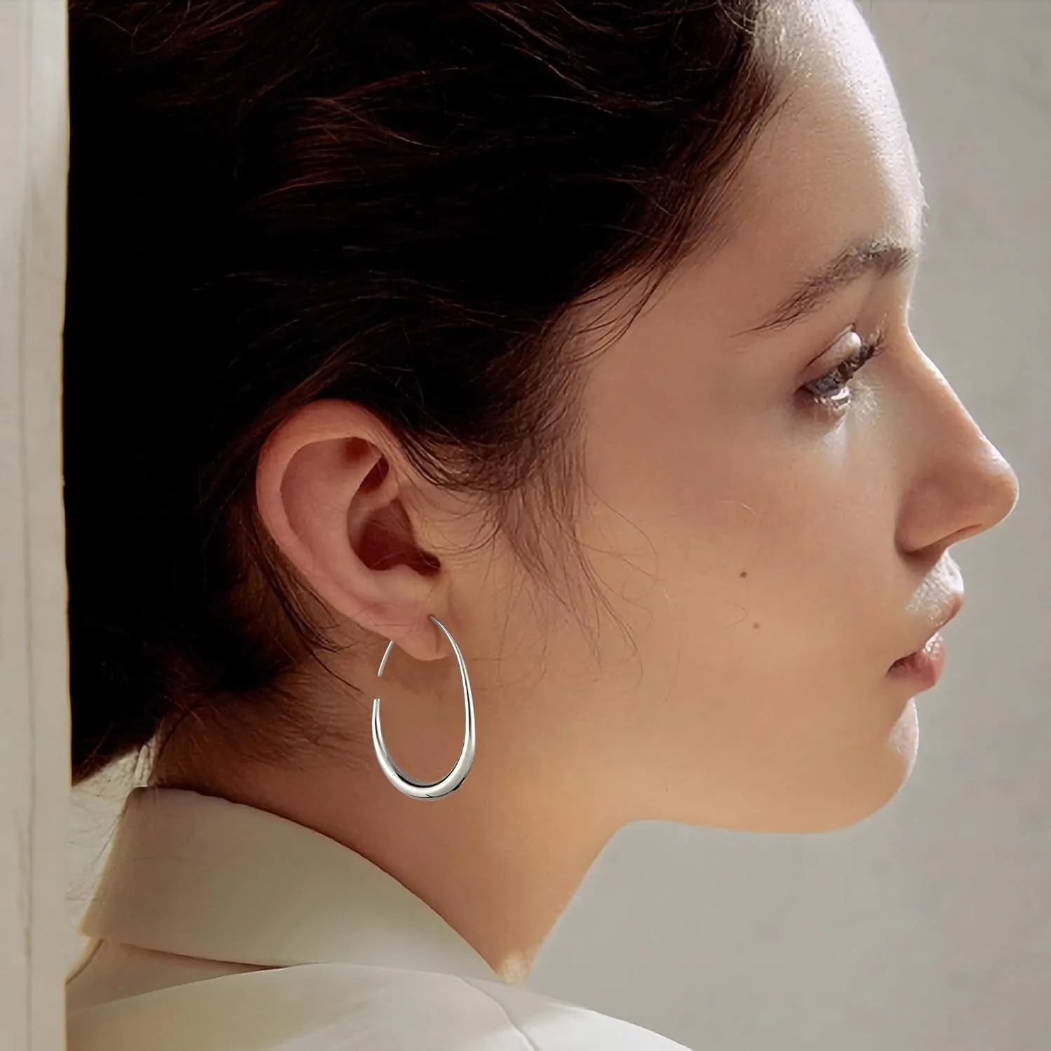 Gacimy Teardrop Hoop Earrings for Women, 14K Gold Plated Oval Pull Through Hoop Earrings for Women, Gold Drop Hoop Earrings for Women