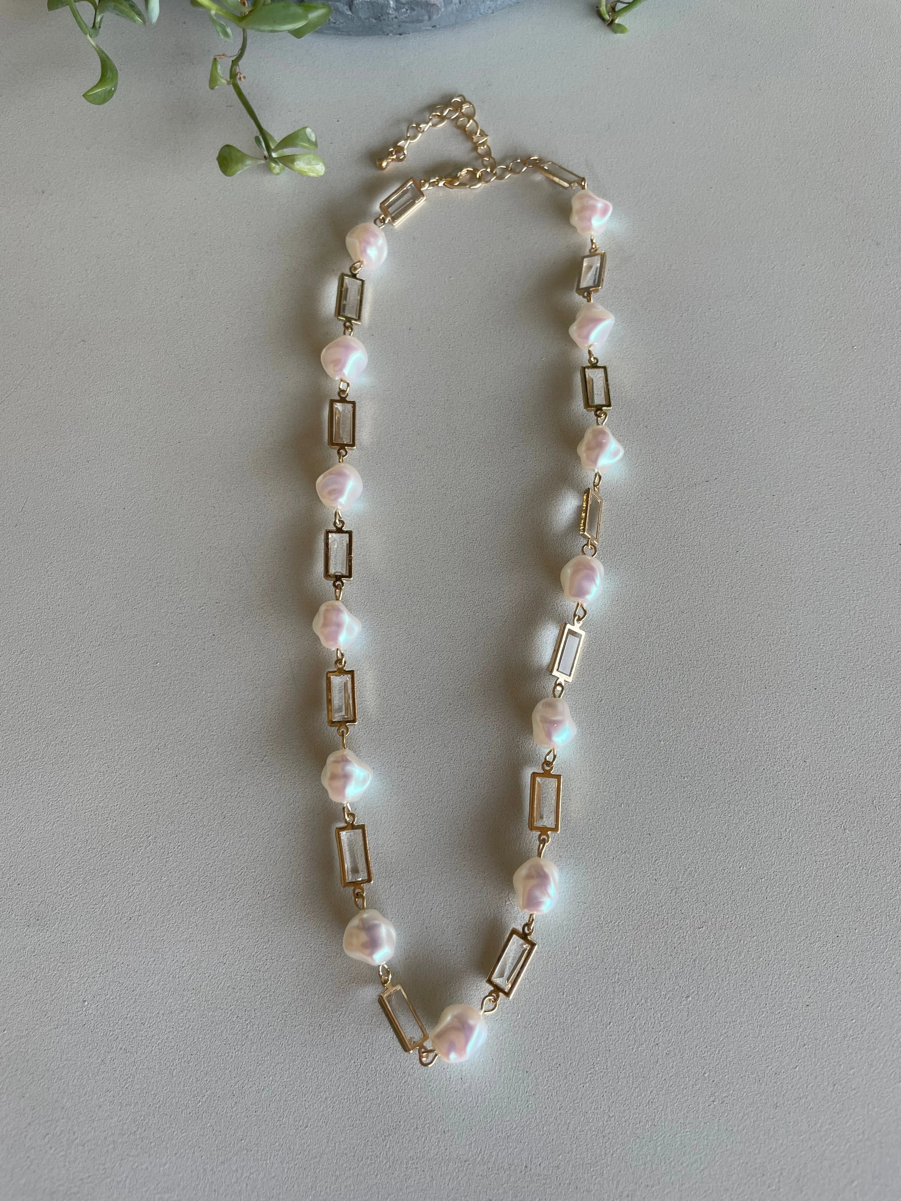 Gold w/Glass Rectangle Stone & Pearl Necklace