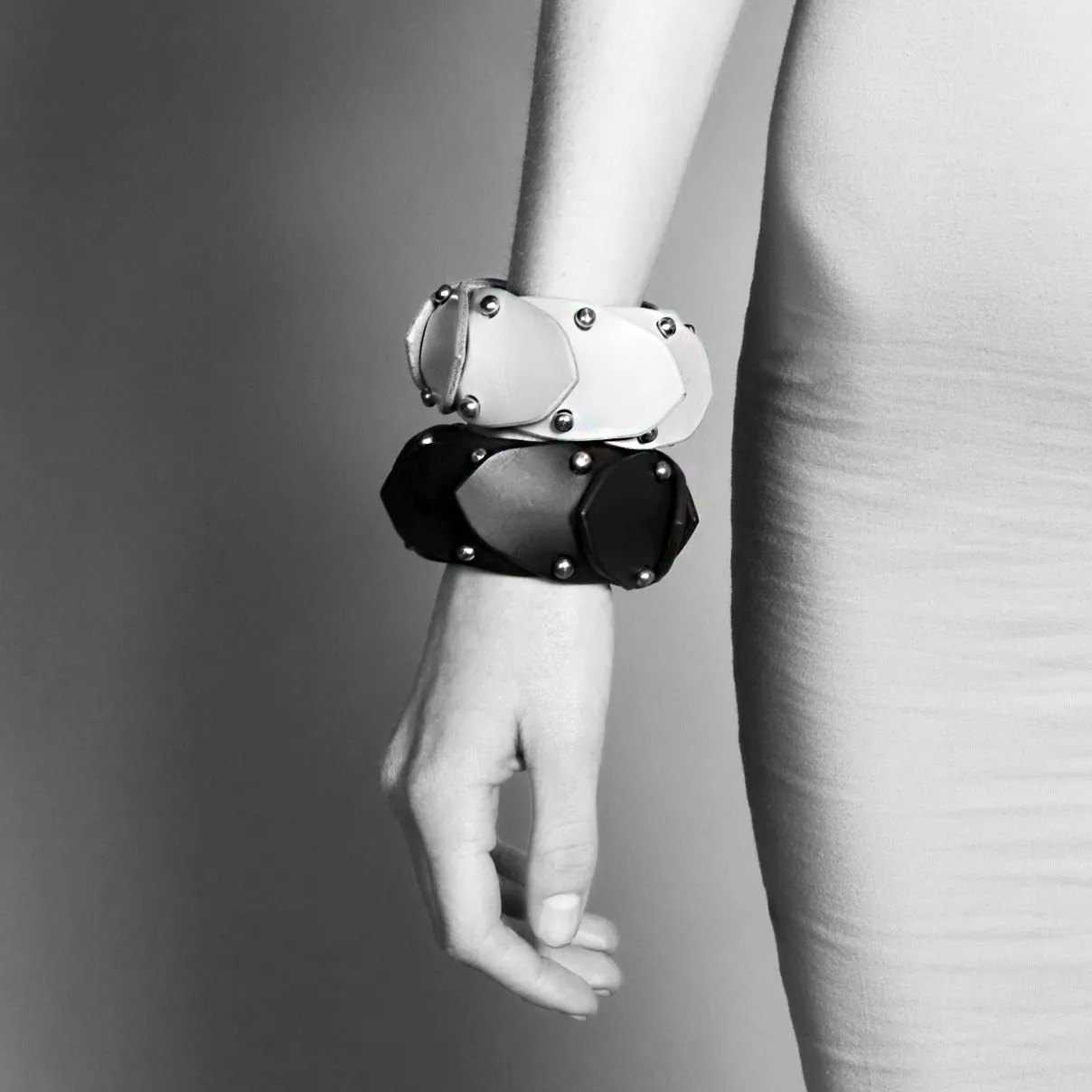 JOINTED CUFF