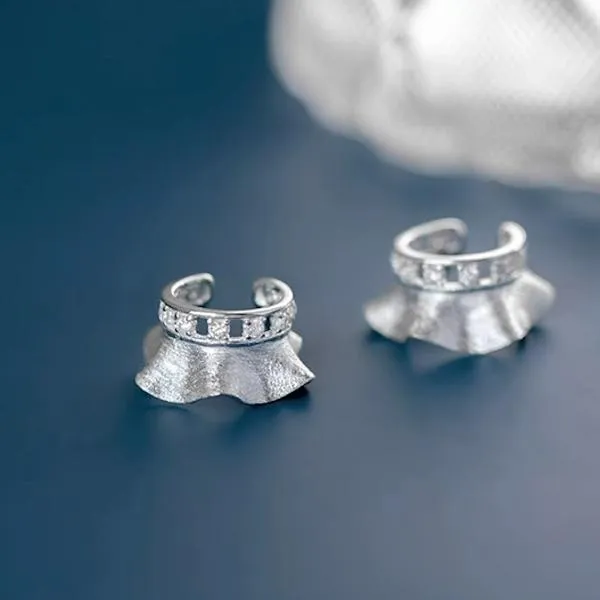 Unique  Skirt Design Ear cuff - One piece